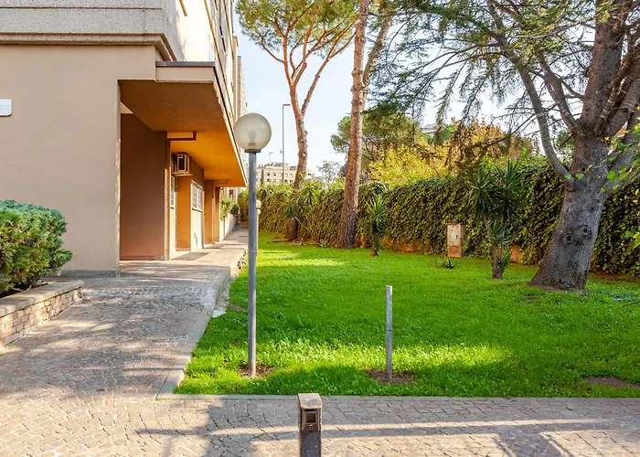 Modern & Cozy Double Rooms, Private Bath Wifi Ac Roma